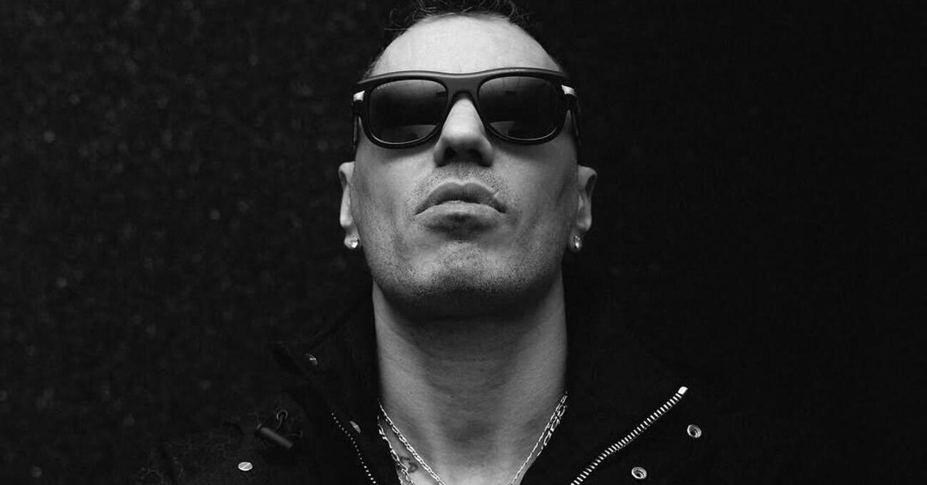 Marracash &egrave; l&rsquo;unico intellettuale rimasto in Italia! Avete dei dubbi? Ecco come ci porta Fuori dalla bolla nel podcast con Francesco Oggiano, dove dice tutto quello che nessun professore, politico o artista ha pi&ugrave; il coraggio di dire...
