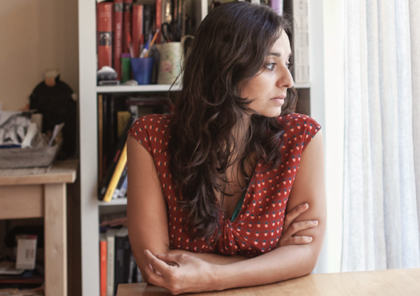 Per Rosella Postorino l&rsquo;Europa &ldquo;&egrave; una canzone di Cristina D&rsquo;Avena&rdquo;, ma che supercazzola &egrave;? Davvero gli scrittori italiani (tra premio Strega e Campiello) non sanno pi&ugrave; parlare del mondo reale?