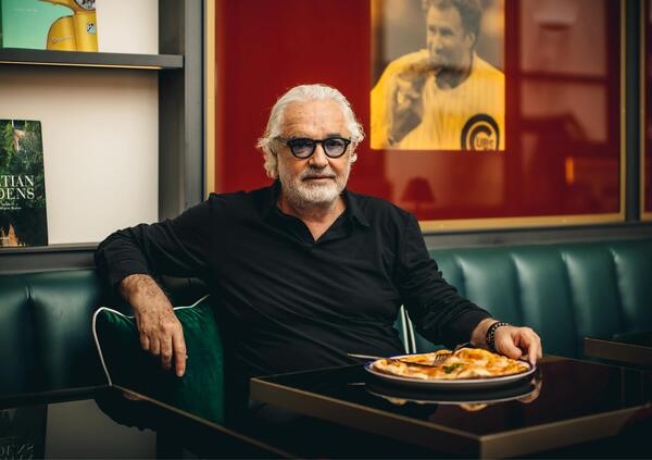 Ma cosa succede ai Crazy Pizza di Briatore? Da Forte dei marmi a Ibiza (con prezzi sempre assurdi), Flavione punta al record personale: 50 locali per dimenticare il Twiga e...