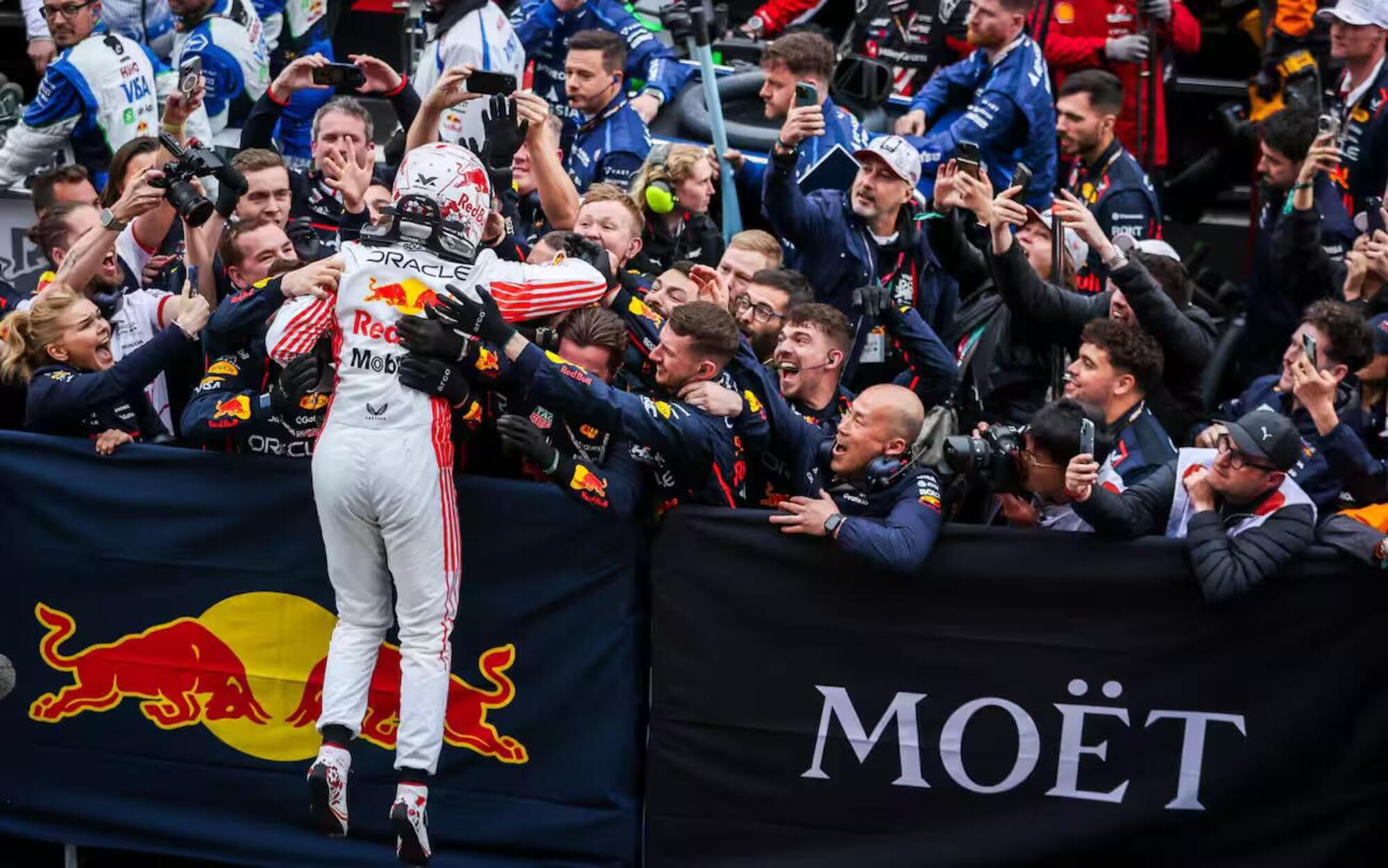 Max Verstappen Red Bull Suzuka