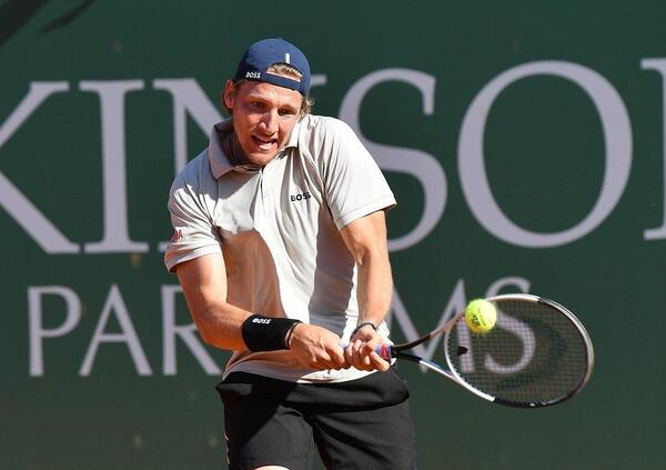 Jacopo Berrettini a MOW: &ldquo;Matteo a volte sbaglia, si sminuisce come persona. Ho visto giocatori dormire in macchina, anche questo &egrave; il tennis&rdquo;