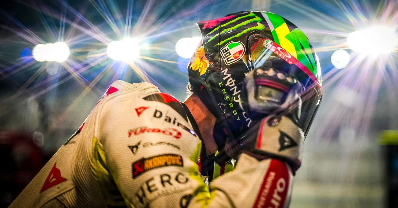 Il &quot;tocchetto&quot; di Valentino Rossi per spingere Morbidelli, il corto muso di Bagnaia su Marquez, la perla nascosta di Quartararo: tutto sul venerd&igrave; della MotoGP in Qatar