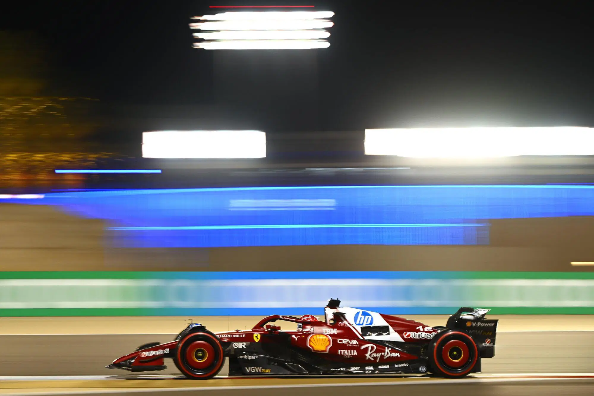 Charles Leclerc in Bahrain ottiene la prima fila in griglia di partenza