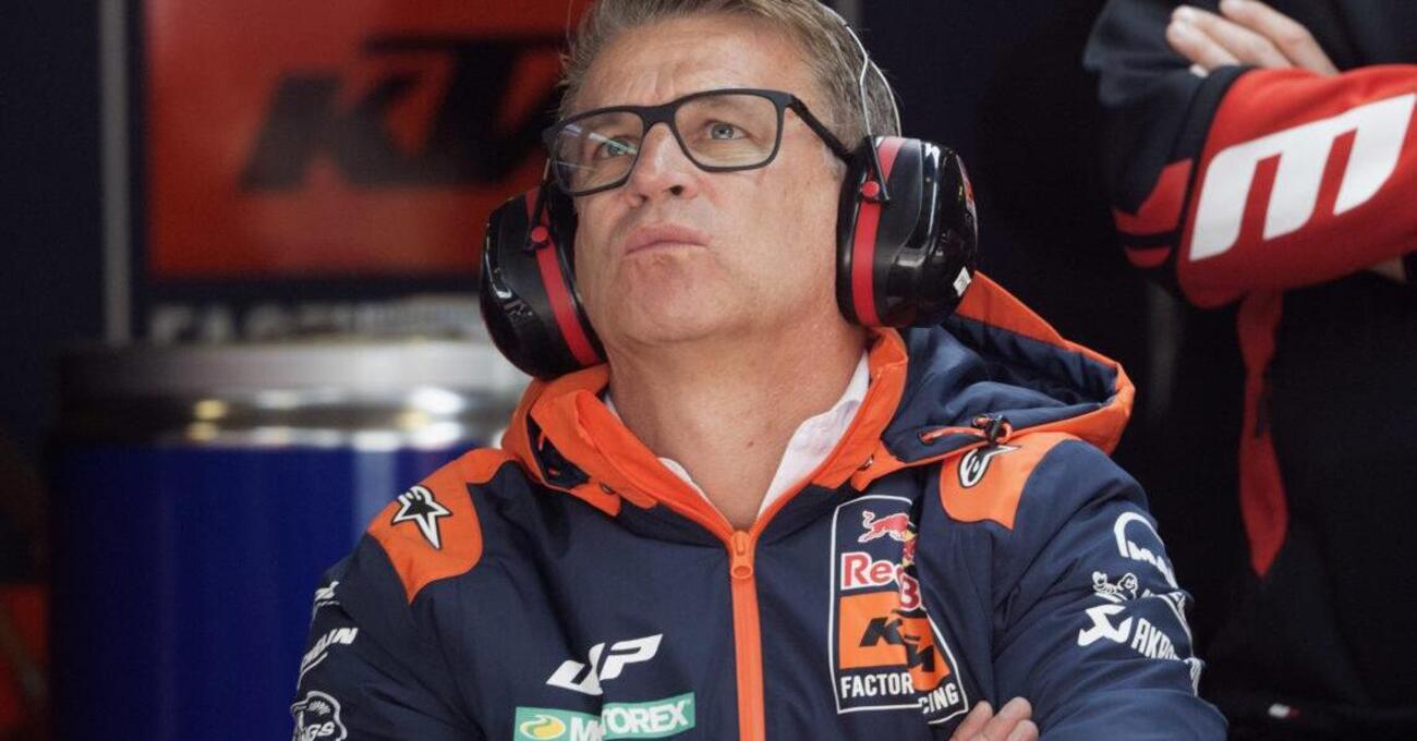 Crisi KTM: il leone Pit Beirer avverte &ldquo;le iene&rdquo; che la carcassa (ancora) non c&rsquo;&egrave;. Ma gira una voce su Acosta, Jerez e un ultimatum 