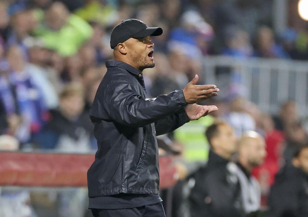 Ok, ma come caz*o si veste Vincent Kompany? &Egrave; il primo allenatore a vestirsi come un rapper: ecco i suoi brand. E stasera &egrave; a San Siro per i quarti di Champions contro l&#039;Inter