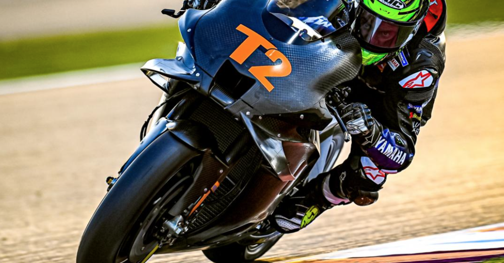 In linea, V4, 1000cc e 850cc: Yamaha a Valencia le sta provando proprio tutte, ma cosa &egrave; successo a Dovizioso?