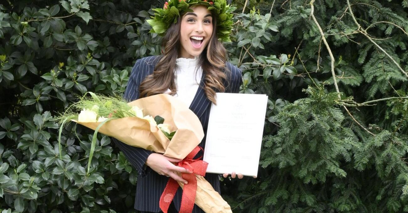 Intervista BELLISSIMA a Miss Italia Ofelia Passaponti (che si &egrave; appena laureata): &ldquo;Bisogna premiare una bellezza pulita e sana. Su TikTok le ragazze parlano di femminicidi per entrare nel trend&rdquo;. La body positivity? &ldquo;Basta non sfociare nella malattia...&rdquo;
