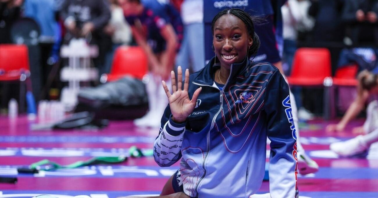 Signori, parliamoci chiaro: la pallavolo femminile &egrave; uno show da record. Ma chi la guarda davvero? Numeri alla mano c&#039;&egrave; qualcosa che non quadra...