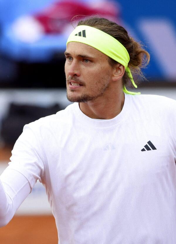 Il Grande Tennis a Pasqua? Alcaraz, Zverev e due finali casalinghe che profumano di risurrezione: Sascha schiva gli insulti, Carlos balla