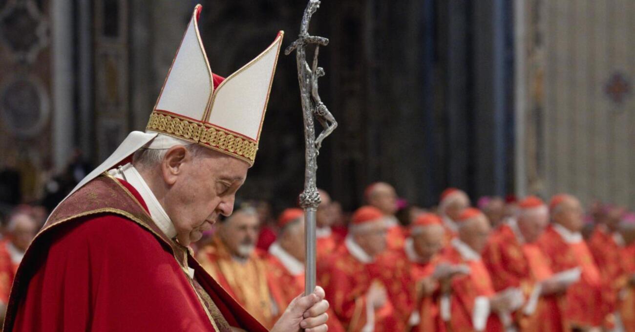 Papa Francesco &egrave; morto e ora chi sar&agrave; il prossimo papa? Da Parolin a Zuppi (progressista) fino a Sarah (ultraconservatore). E come funzioner&agrave; il Conclave? Ecco chi sono i cardinali elettori, i papabili e cosa accadr&agrave; ora