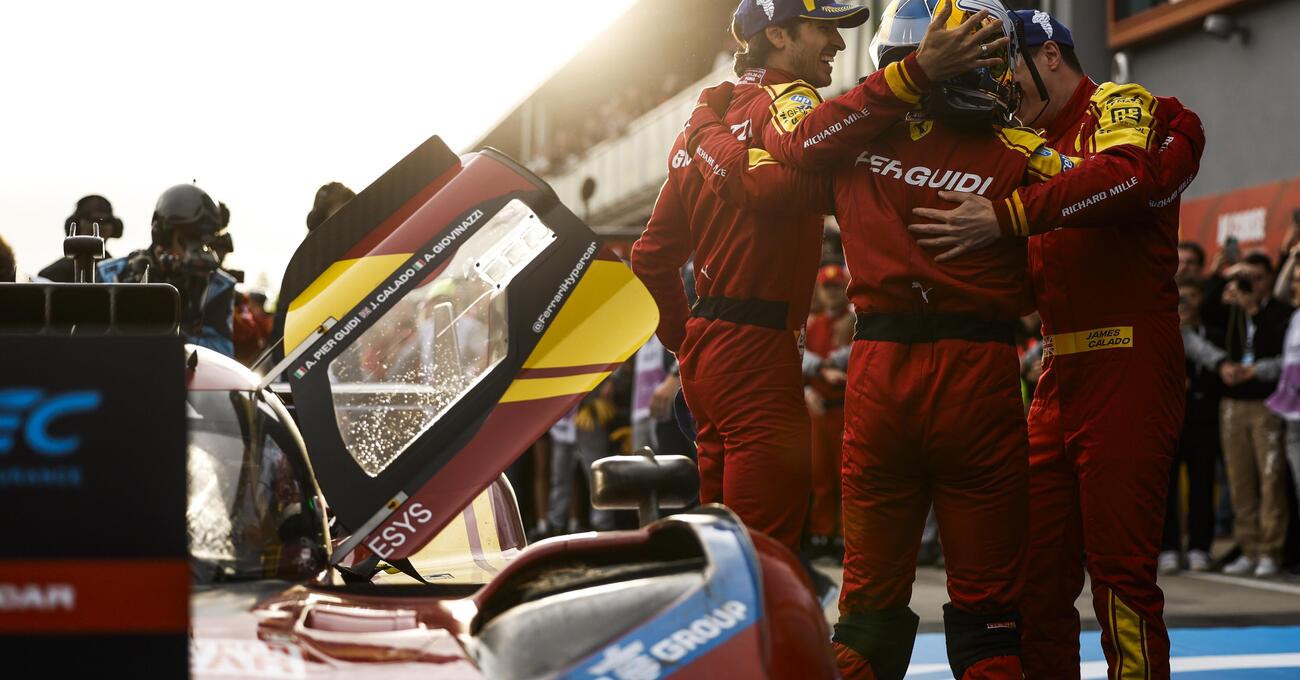 Tutto quello che abbiamo visto alla 6 Ore di Imola, tra la vittoria della Ferrari e il podio di Valentino Rossi (che una Ferrari la prende in pieno)