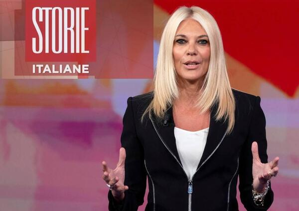 Perch&eacute; Eleonora Daniele &egrave; nella bufera social dopo l&#039;annuncio della morte di Papa Francesco? &quot;Viene dal Grande Fratello...&quot;. Ma una critica pi&ugrave; scema non ce l&#039;avete per la conduttrice di Storie Italiane?