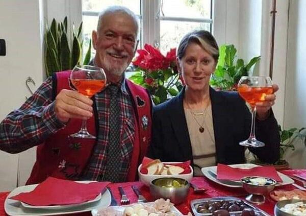 Omicidio Liliana Resinovich, NUOVA ANALISI sul corpo voluta dal marito Sebastiano che mette in dubbio la perizia della Cattaneo: dal frammento di pelle riuscir&agrave; a risalire al giorno della morte? Visintin davvero crede ancora al suicidio?
