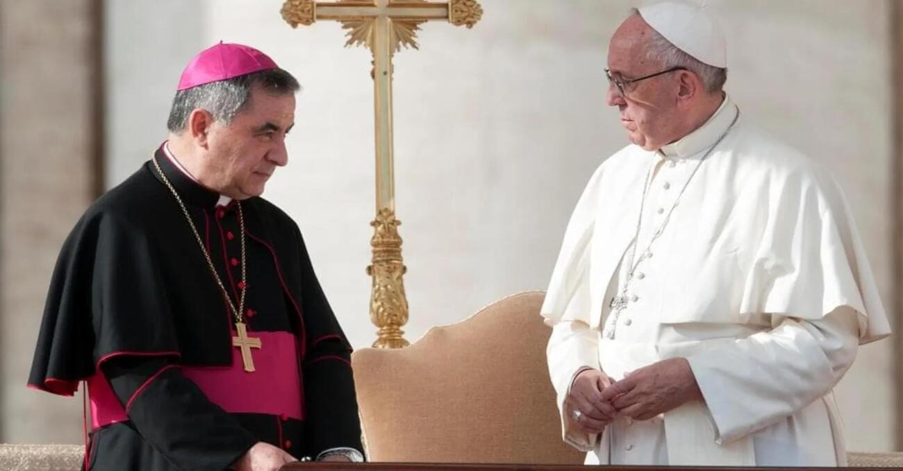 Ma quindi il cardinale Becciu potr&agrave; partecipare al Conclave per eleggere il nuovo papa? Cosa dicono i documenti ufficiali e il diritto canonico? E perch&eacute; Francesco lo aveva &ldquo;degradato&rdquo;? 