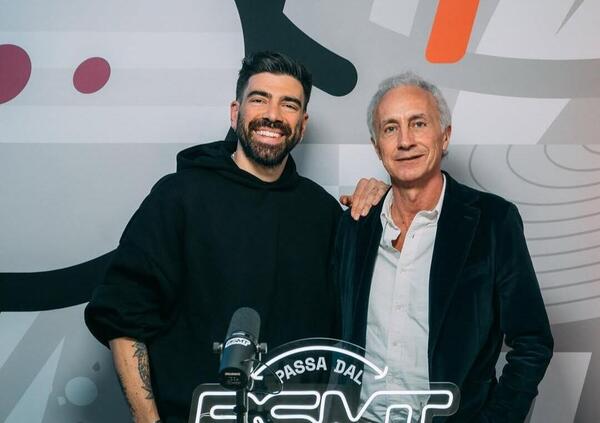 Le bombe di Marco Travaglio al Basement di Gazzoli: Enzo Biagi? &ldquo;L&#039;hanno ucciso, sono degli assassini. Berlusconi? Un gigante del crimine&quot;. Bruno Vespa? &quot;Dopo anni a leccare&hellip; E Fedez Spero che ne esca&rdquo;