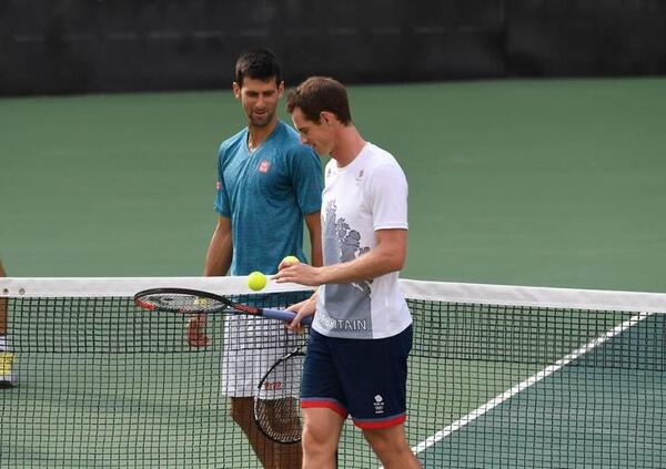 Djokovic manda affanc*lo il tennis (e non solo): che sbrocco con Murray. E a Madrid...