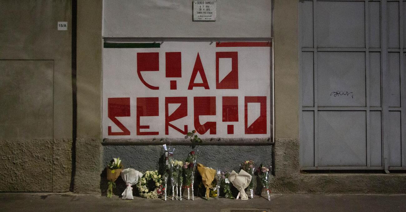 SALUTI ROMANI E BELLA CIAO: Siamo stati al corteo per Sergio Ramelli a Milano e vi raccontiamo il nostro faccia a faccia con la storia: le ideologie, la memoria (non condivisa) e la provocazione contro le braccia tese...