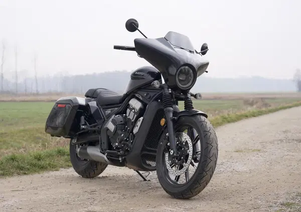 Moto Morini Calibro: perch&eacute; non l'ha fatta Harley? Le prove di MOW