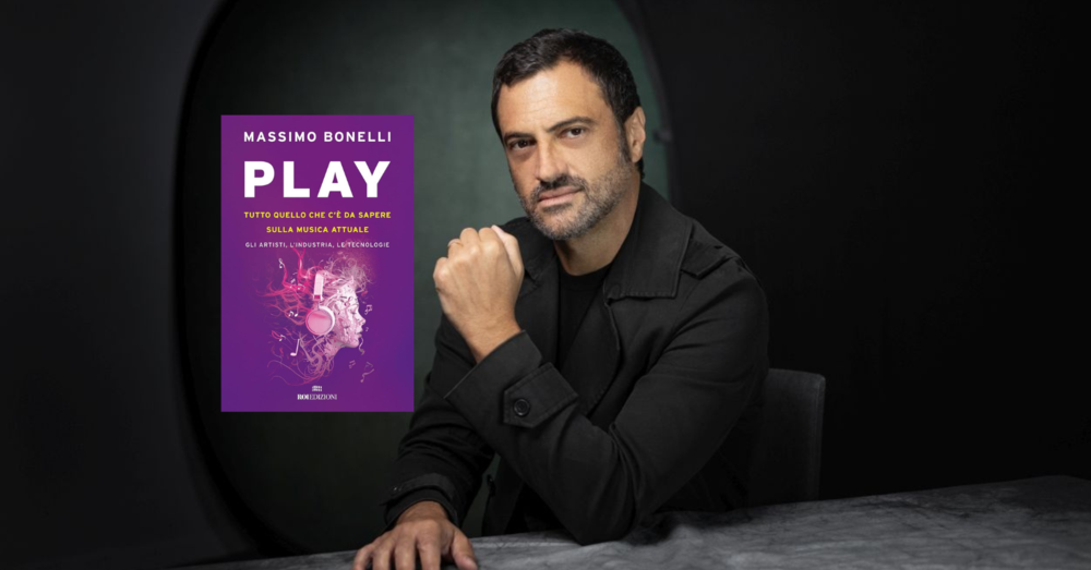 Volete capire come funziona il &quot;Music biz&quot;? Dovete leggere &quot;Play. Tutto quello che c&rsquo;&egrave; da sapere sulla musica attuale&quot; di Massimo Bonelli. E se il libro &egrave; del patron del Concerto del Primo maggio&hellip;