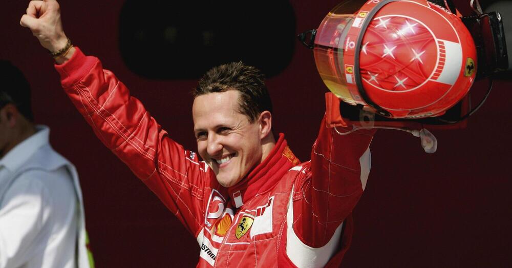 Ma davvero rivedremo &ldquo;Schumacher nel paddock di un Gp di Formula 1&rdquo; come dice il suo ex compagno di squadra Herbert? Le (eccessive?) speranze su come sta Michael dopo la firma sul casco (con la moglie Corinna)