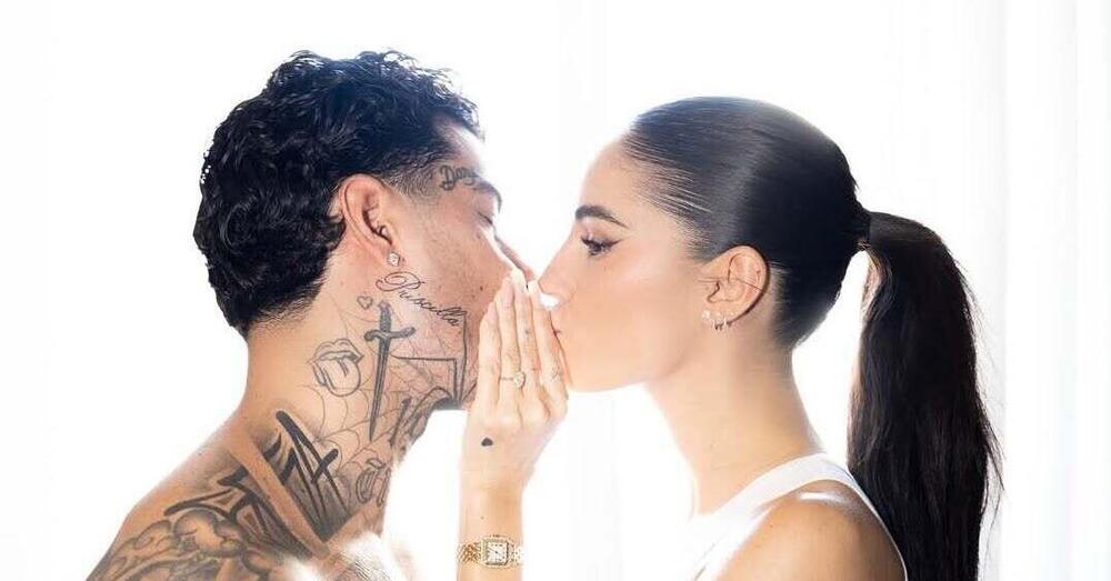 TUTTO VERISSIMO: Tony Effe diventa pap&agrave;. Ecco perch&eacute; Priscilla (cos&igrave; si chiamer&agrave; la figlia con Giulia De Lellis) &egrave; gi&agrave; la bambina pi&ugrave; invidiata d&rsquo;Italia: poche storie, nascere con i soldi &egrave; bello