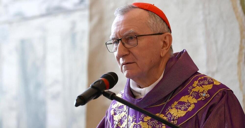 Ma qualcuno vuole screditare il cardinale Parolin al prossimo Conclave? Le indiscrezioni sul (falso) malore, i siti conservatori americani e un nome: quello di Angelo Becciu