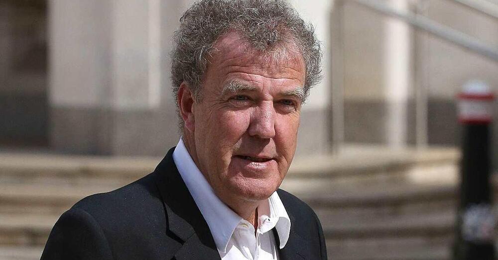 Jeremy Clarkson in piena atmosfera Conclave? &ldquo;Truffatori, andate a lezione dal pi&ugrave; grande di tutti, Ges&ugrave;&rdquo;. E sui cv falsi, il valore dell&#039;arte e i turisti creduloni&hellip;