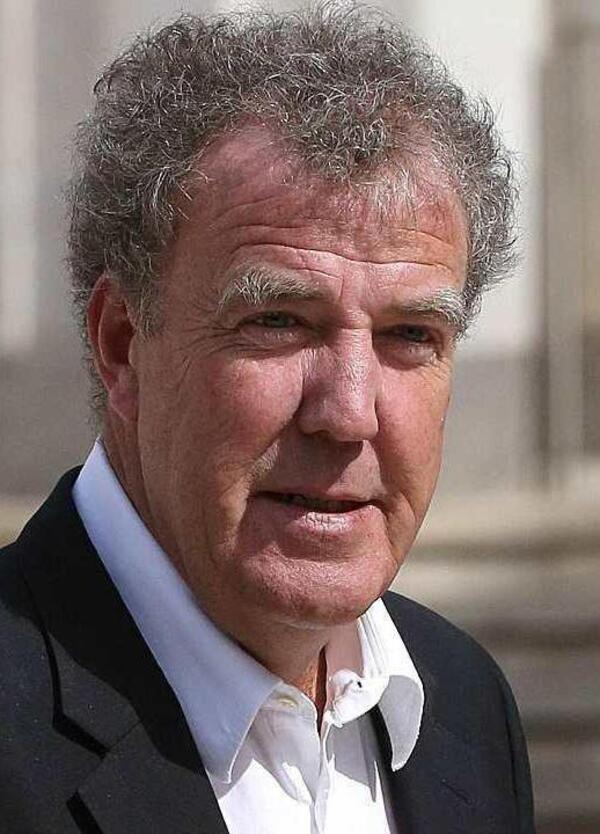 Jeremy Clarkson in piena atmosfera Conclave? &ldquo;Truffatori, andate a lezione dal pi&ugrave; grande di tutti, Ges&ugrave;&rdquo;
