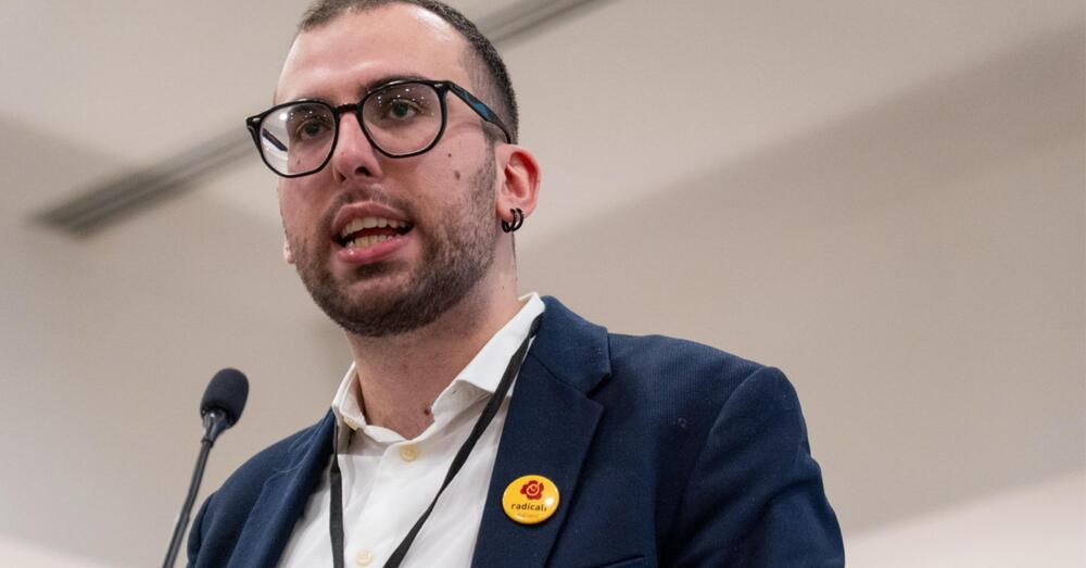 Chi caz*o &egrave; il segretario nazionale dei Radicali? Intervista totale a Filippo Blengino, che ha violato (di proposito) il Codice della Strada di Salvini: &ldquo;Assurdo paragonare chi fuma una canna e chi tira coca&rdquo;. &ldquo;Il dl Sicurezza? Tra i pi&ugrave; oscuri di sempre&rdquo;
