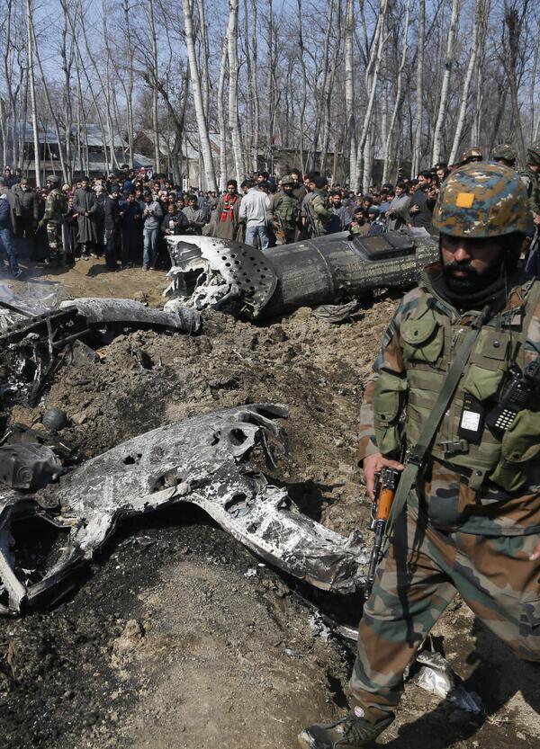 India contro Pakistan? Nessuno dice che è una guerra per procura Usa-Cina (vi spieghiamo perché)