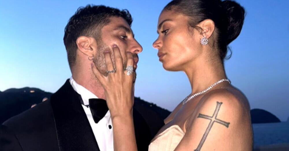 Elodie vuole diventare mamma? Sentite cosa dice a Radio Deejay: &ldquo;Ci penso da un anno&rdquo;. Dopo Mi Ami Mi Odi e i concerti negli stadi far&agrave; un figlio con Andrea Iannone? 