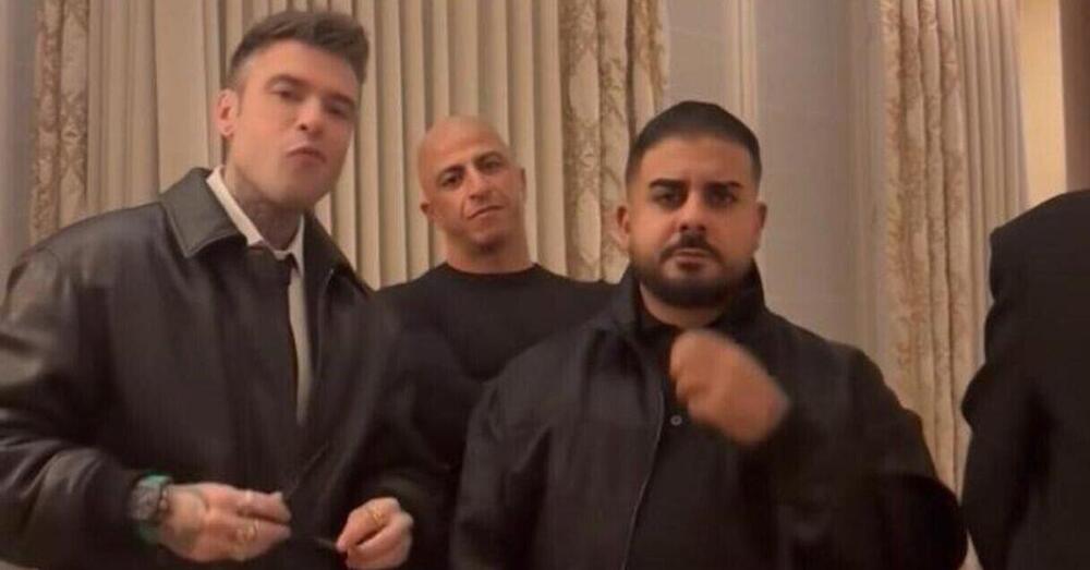 Caso ultras, Zard e Why Event: Hagag era l&rsquo;uomo chiave per i live di Fedez e Emis Killa? Una fonte ci invia in esclusiva i messaggi di Islam: &ldquo;Sto aspettando l&rsquo;ok di Vivo Concerti e procediamo. I soldi interessano&hellip;&rdquo;