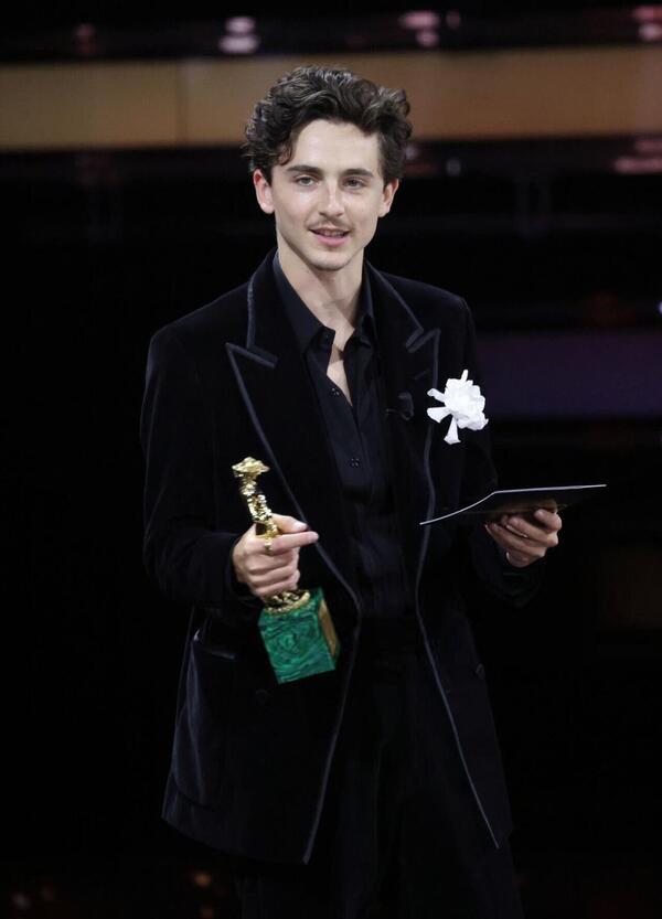 David di Donatello, ma quanto siamo provinciali? Avete visto la figura di mer*a con Timoth&eacute;e Chalamet?