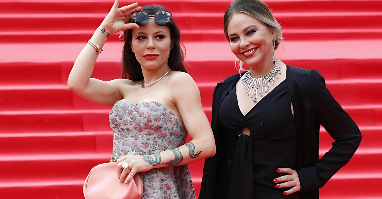 Dov&rsquo;&egrave; finita Ornella Muti? E perch&eacute; non era ai David di Donatello? Ve lo spiega la figlia Naike Rivelli: &ldquo;Anche le dive hanno l&rsquo;influenza intestinale&hellip;&rdquo;