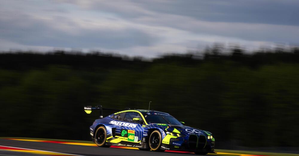Ma che spettacolo sono Pecco Bagnaia e Franco Morbidelli che si studiano il botto della BMW di Valentino Rossi nel WEC? Signori, questo &egrave; motorsport