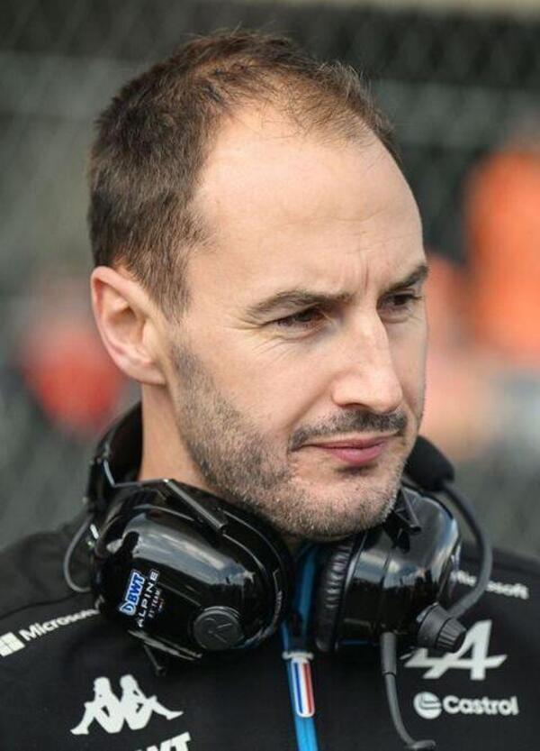 COME UN FILM! Quintali di soldi, giri criminali e arresti per il top manager della Formula 1, svanito nel nulla 