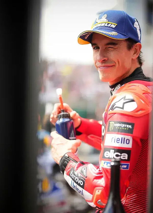 S&igrave;, Marc Marquez ha corso a Le Mans con tre decimi in tasca (e dato una lezione a tutti)
