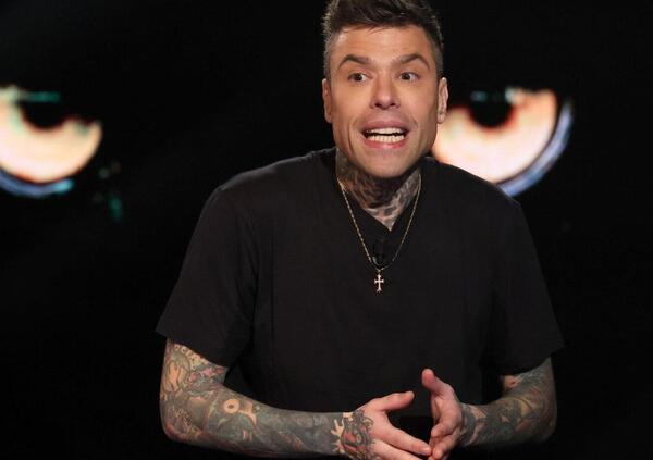 L&rsquo;avete visto lo scaz*o tra Fedez e Blur in Kings League? C&rsquo;entrano l&rsquo;arbitro, l&rsquo;ingaggio di Bonucci e&hellip;
