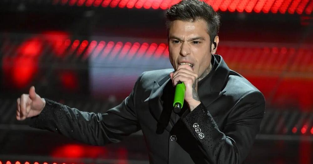Dopo la rissa sfiorata in Kings League, Fedez attacca Blur sui social: &ldquo;Mi auguri un tumore? Potrebbe arrivarti una pizza in faccia&rdquo;. E ora che succede?