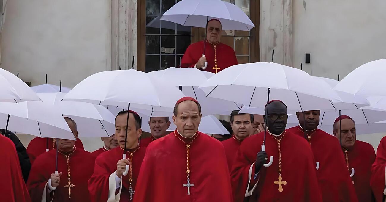 Tutti i segreti del Conclave di Leone XIV svelati dai cardinali: ma se dovete raccontare tutto, perch&eacute; non eleggete il papa pubblicamente?