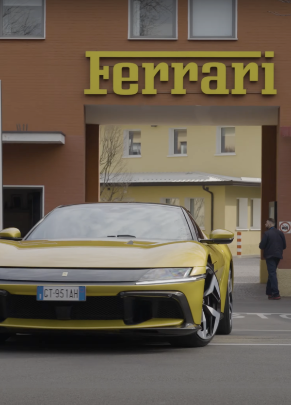 [VIDEO] Abbiamo guidato una Ferrari 12Cilindri per scoprire che ci avevano mentito quasi su tutto