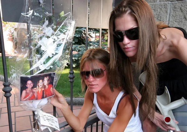 Omicidio Poggi, UCCISA DALLA CUGINA Stefania Cappa? Si cerca l&#039;arma del delitto di Chiara in un canale a Tromello, vicino casa della nonna delle gemelle: un testimone ha visto una donna gettare in acqua un oggetto metallico pesante&hellip;