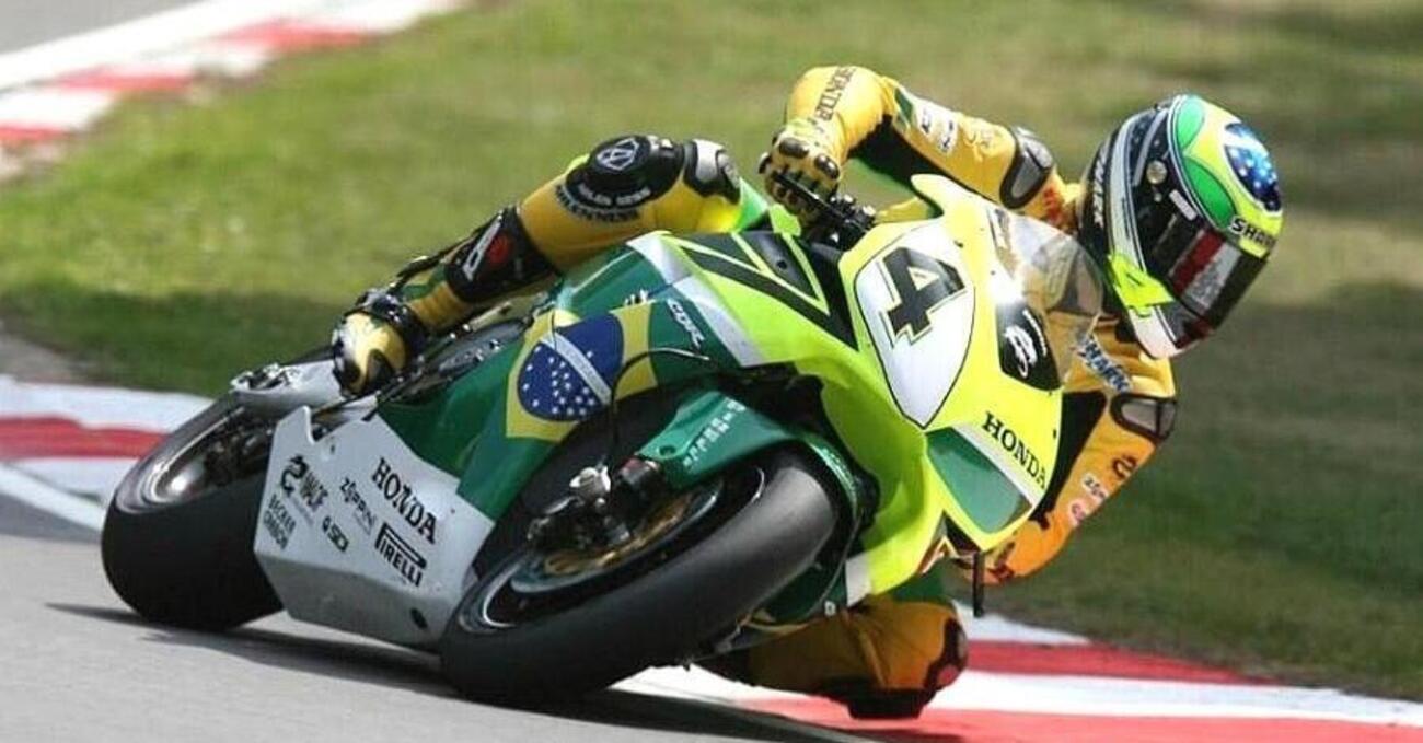[VIDEO] Alex Barros la tocca piano: &ldquo;Valentino Rossi spinger&agrave; per la rivalit&agrave; tra Acosta e Marquez. Quartararo? C&rsquo;&egrave; chi &egrave; da prendere a pugni in faccia&rdquo; 