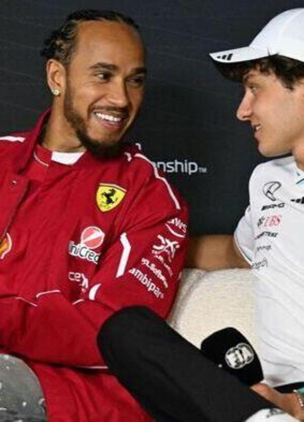 TANICHE DI LACRIME per la lettera di Lewis Hamilton a Kimi Antonelli, che l&#039;ha letta a Imola