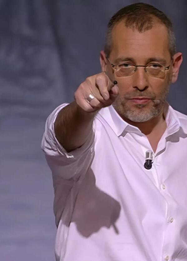 Piazzapulita? No, Piazzapubblicit&agrave;: avete mai seguito il programma di Corrado Formigli in streaming sul sito di La7? Pi&ugrave; che un talk show &egrave; un trip show tra spot online e televisivi