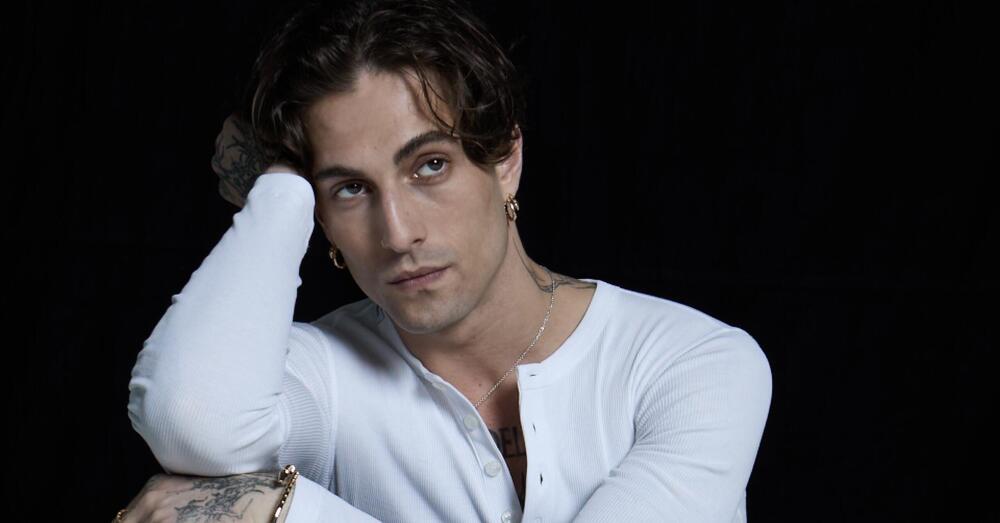 Abbiamo ascoltato Funny little Fears di Damiano David, ma com&rsquo;&egrave;? Perfetto, ma manca personalit&agrave;. Tra amori perduti e ballad, l&rsquo;ex Maneskin somiglia sempre pi&ugrave; ad Harry Styles?