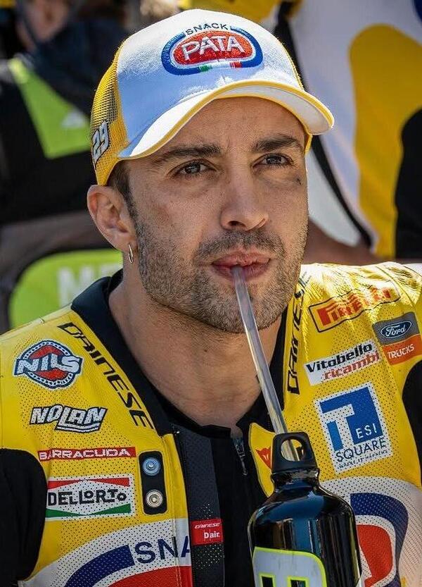 Che paura la SBK a Most: Andrea Iannone rientra in Italia, un marshall finisce in ospedale e Bulega si salva per miracolo