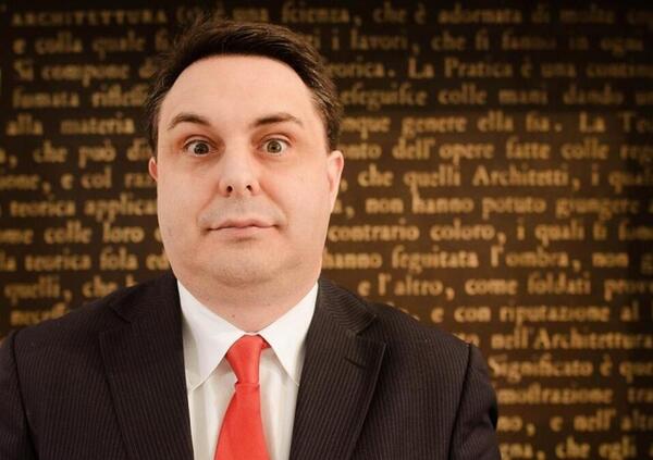 Andrea Dipr&egrave; trovato con il Mein Kampf in auto in Austria, dove il libro di Hitler &egrave; vietato. Adesso rischia l&#039;arresto? &ldquo;Mi hanno fermato per un controllo&hellip;&rdquo;