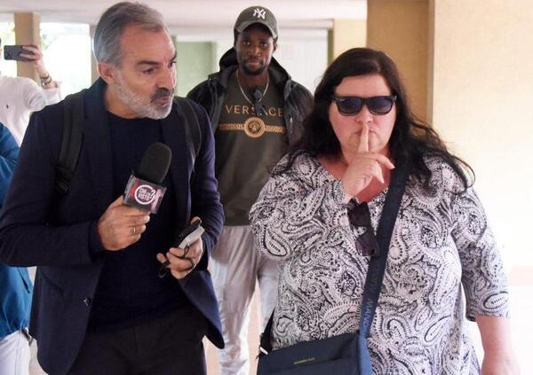 Omicidio Pierina Paganelli, ma Valeria Bartolucci HA MENTITO sugli spostamenti di Dassilva? Gianluigi Nuzzi: &ldquo;Semina bugie e accusa Manuela Bianchi perch&eacute;&hellip;&rdquo;. E si chiede: &ldquo;Perch&eacute; Louis avrebbe dovuto uccidere l&rsquo;anziana?&rdquo;