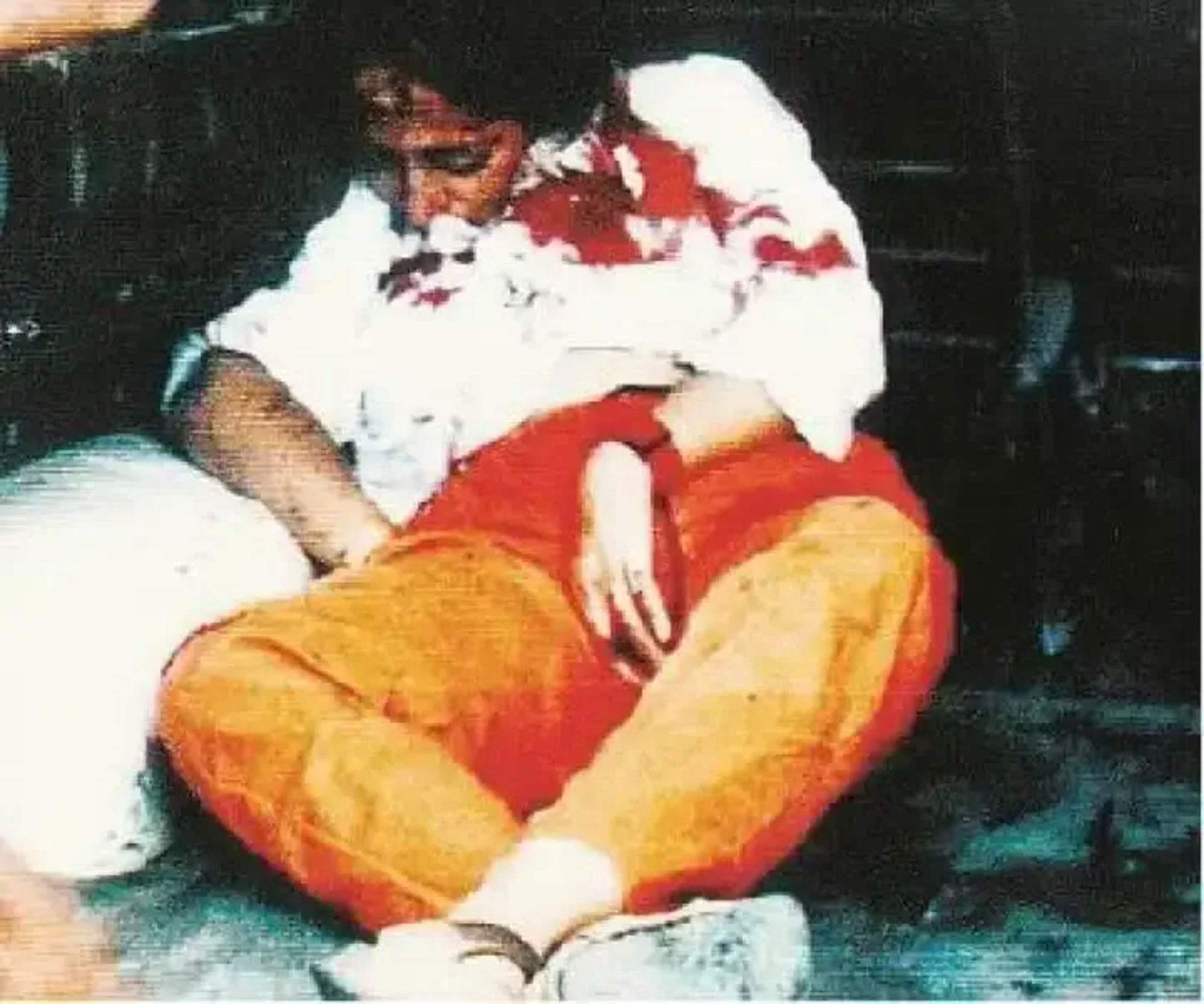 Il corpo di Ilaria Alpi dopo l'esecuzione il 20 marzo 1994